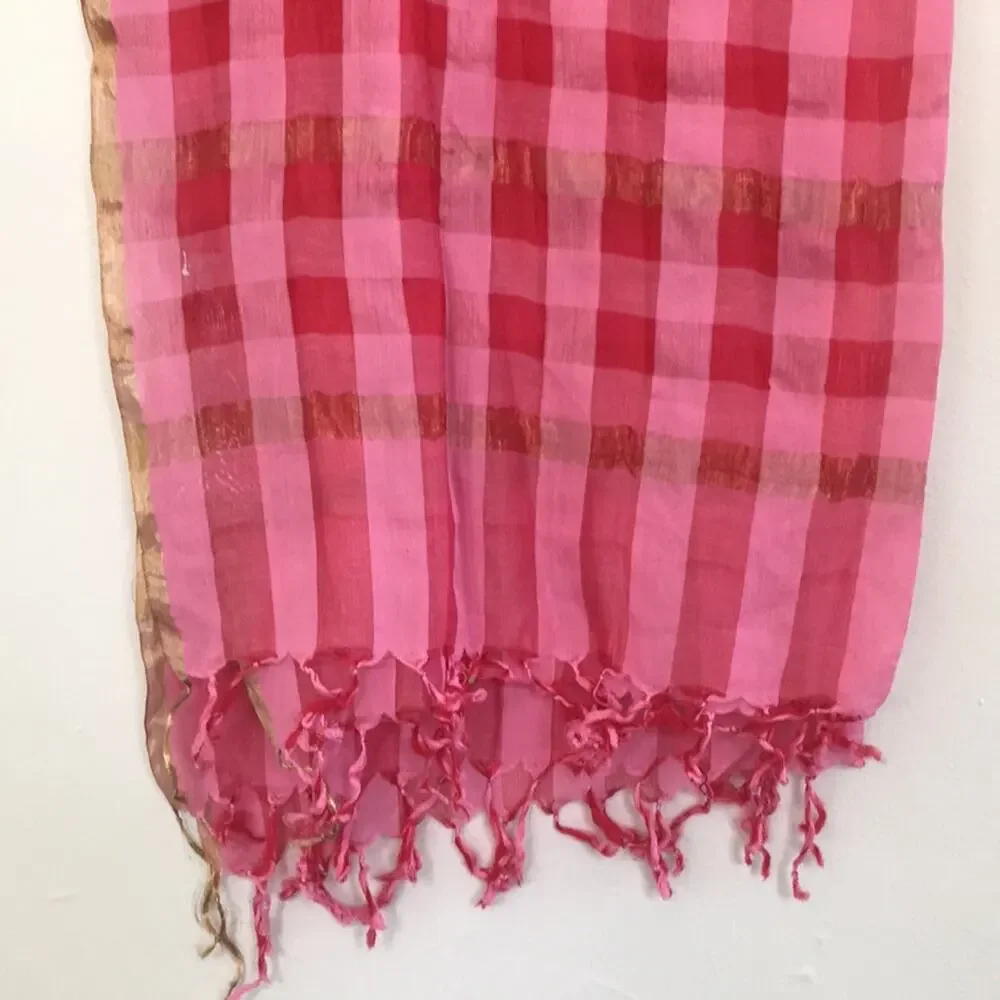 Bundle of 2 pink scarves solid & plaid like NEW - VALENTINE'S DAY